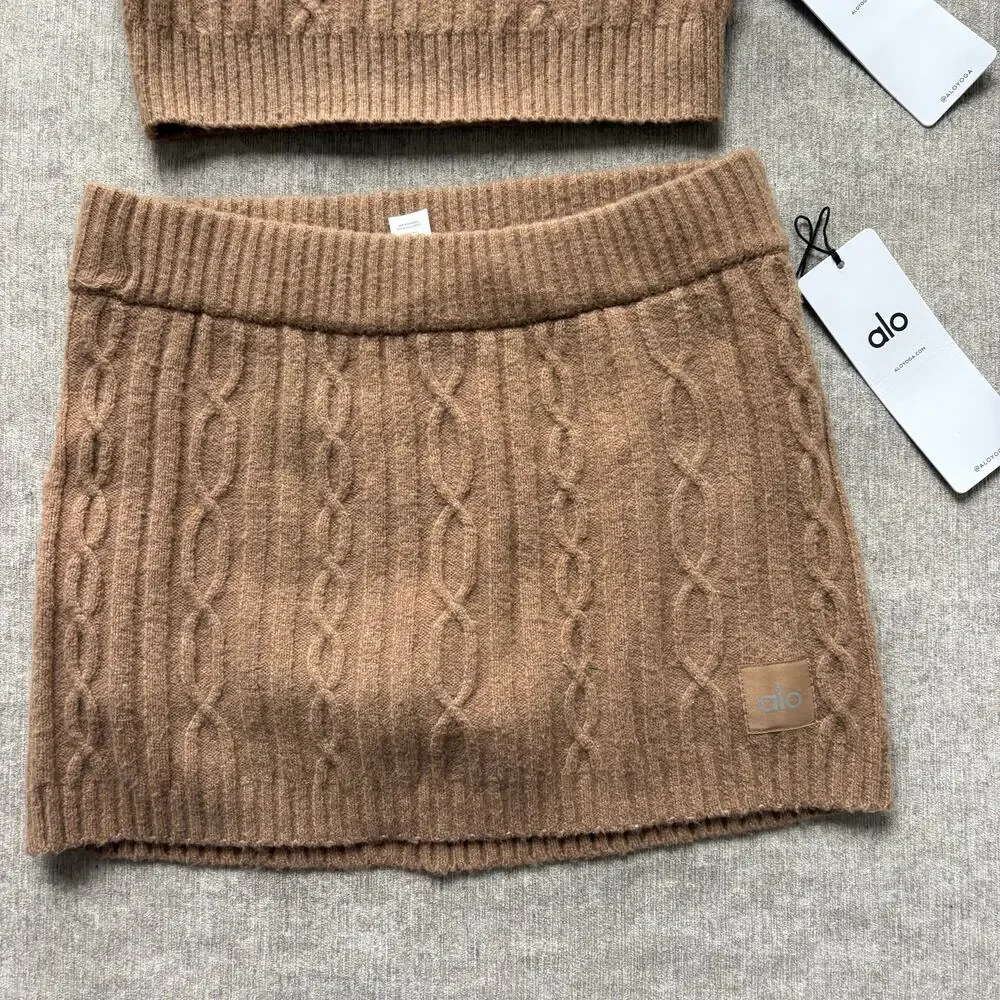 NWT Alo Yoga Winter Bliss Brown Cable Knit Crop Top and Matching Mini Skirt - Picture 2 of 5